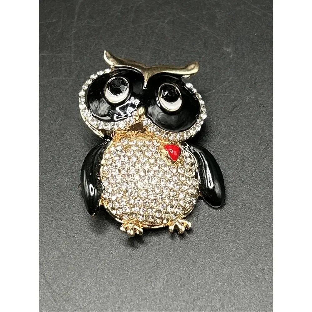 Modern Owl Bird Pin Brooch Gold tone 1 1/2” Pave Rhinestone And Enamel